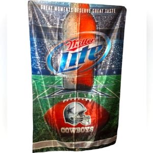Dallas Cowboys Miller Lite Inside/Outside Team Flag‎